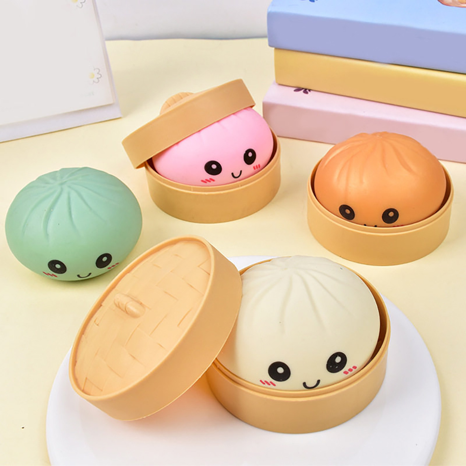 Novas Squishies de Bolinho em  - Kids Toys Kitchen Set avaliação e preço